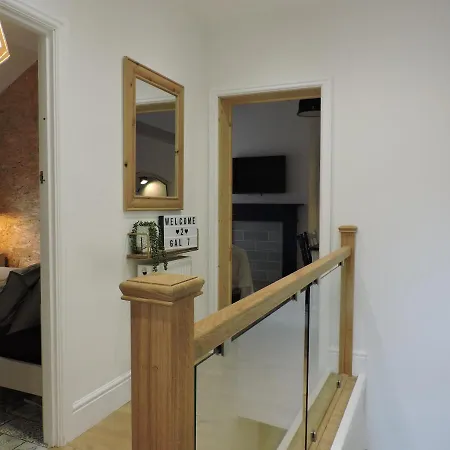 Bespoke Luxury Serviced Apartment Macclesfield Exterior photo